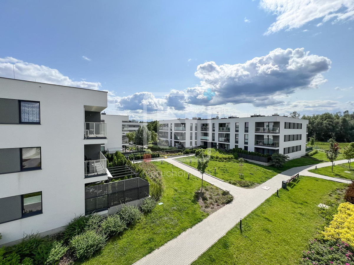 GreenWood Białołęka: Przestronne 2-pok. z balkonem